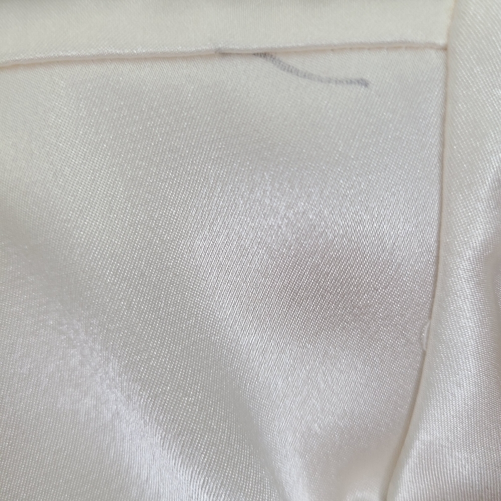 Vintage Karen Scott brand Satin Shirt - Picture 4 of 4